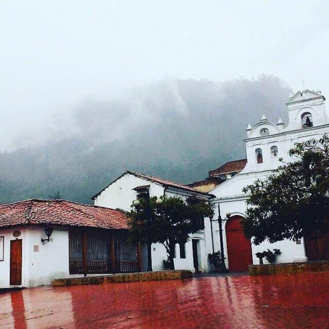 Especial por su ubicación y precio Bogotá Quarto foto